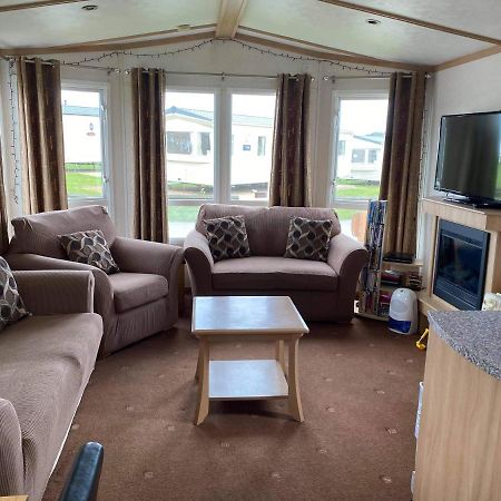 Chapmanholidaylets Cayton Bay エクステリア 写真